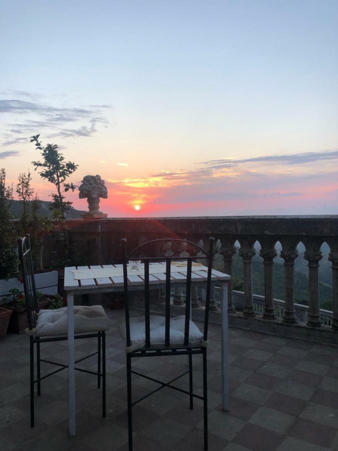 Villa Musolino - Country Resort Мессіна Екстер'єр фото